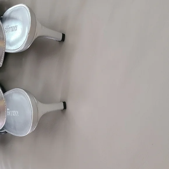 Karl Lagerfeld Silver and Black Heels with Bow NWOB - Picture 3 of 5